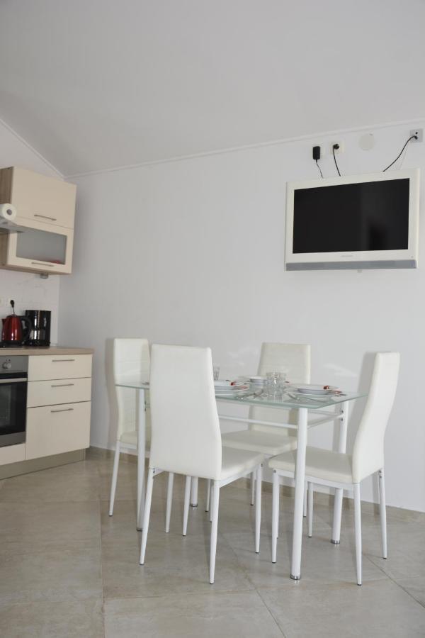 Apartman 2 塞尼 外观 照片